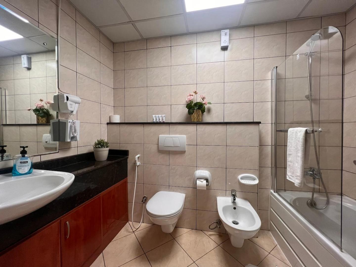 Charming Warm Suite With Amazing Views Of The City Ντουμπάι Εξωτερικό φωτογραφία
