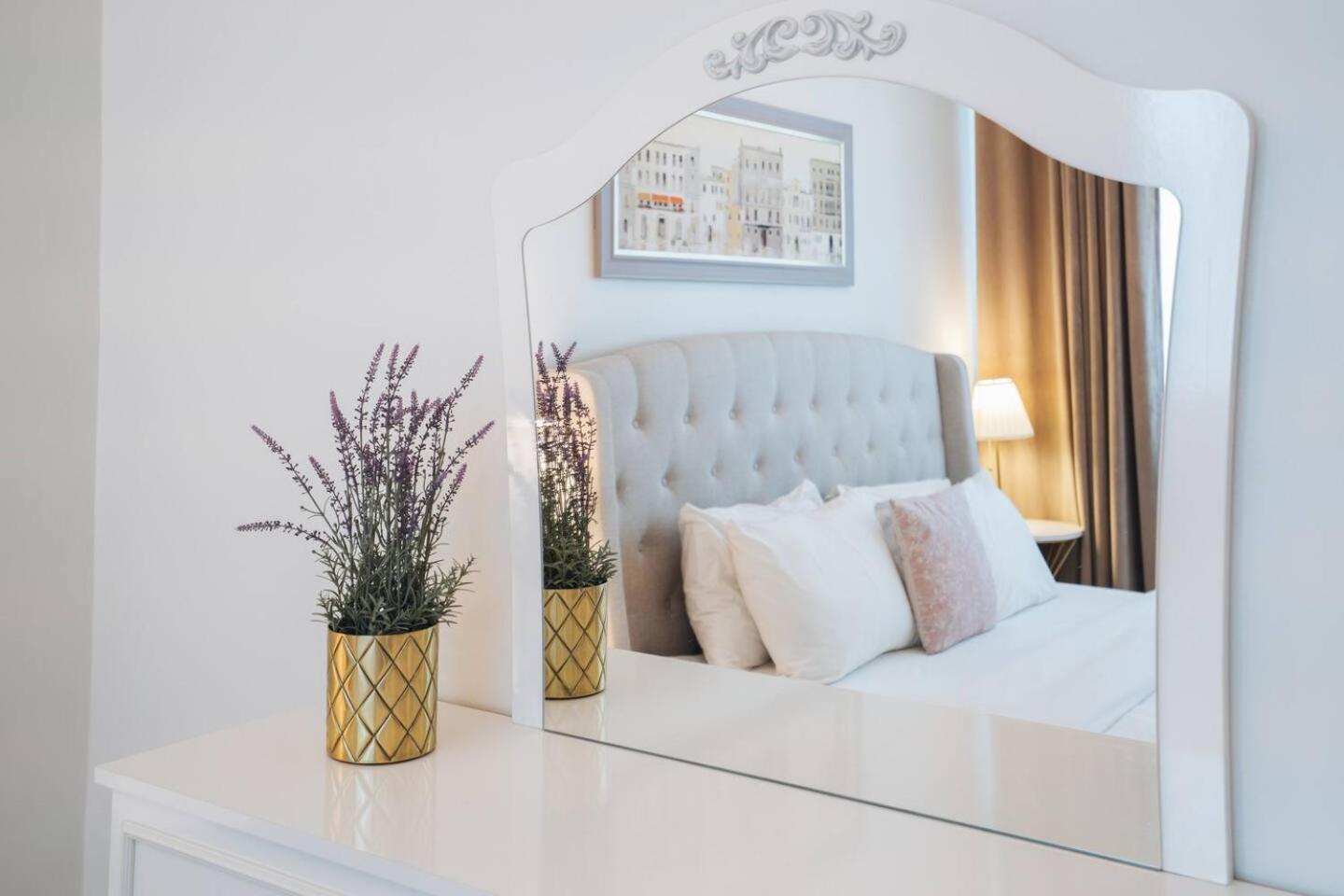 Charming Warm Suite With Amazing Views Of The City Ντουμπάι Εξωτερικό φωτογραφία