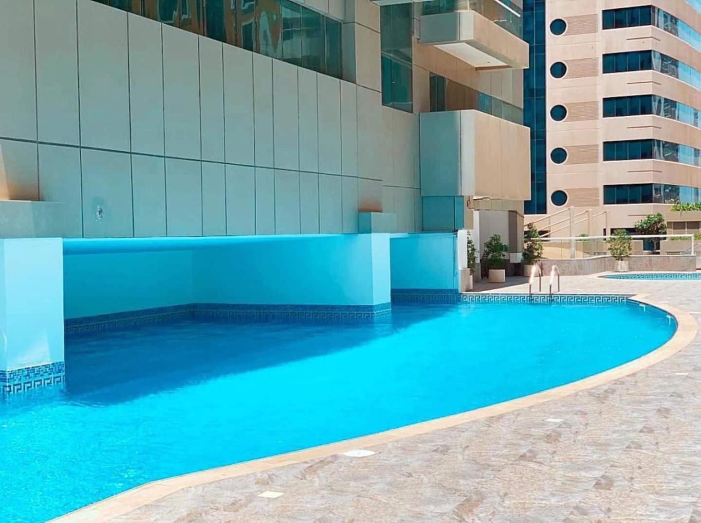 Charming Warm Suite With Amazing Views Of The City Ντουμπάι Εξωτερικό φωτογραφία